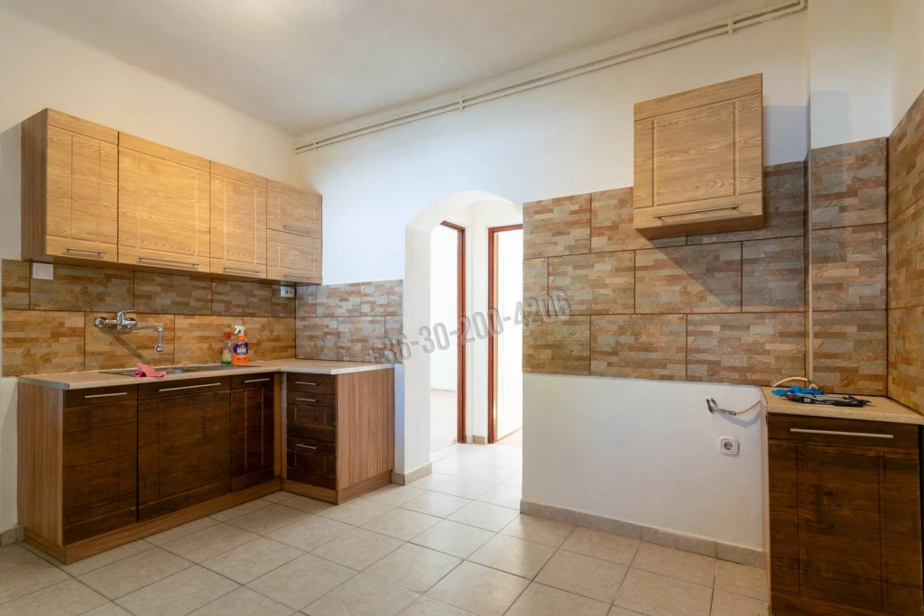 Eladó Társasházi lakás, Mosonmagyaróvár, Majorok, 38nm, 29990000 Ft