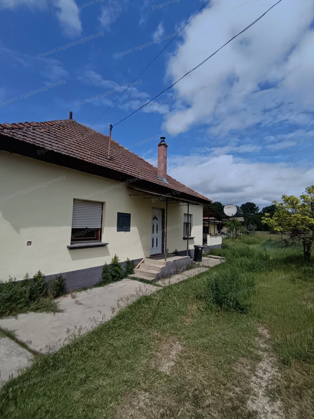 Azonnal birtokba vehető 95 nm-es családi ház eladó!