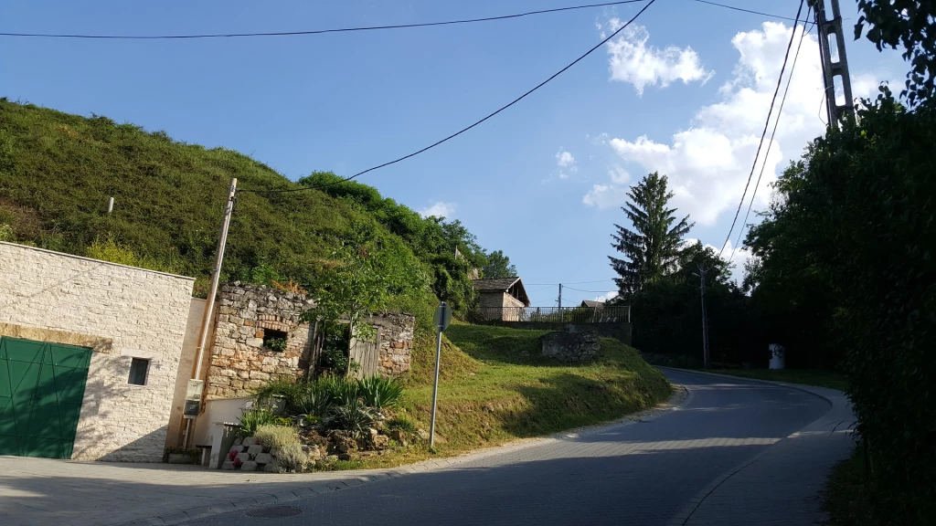 For sale plot, Budakalász