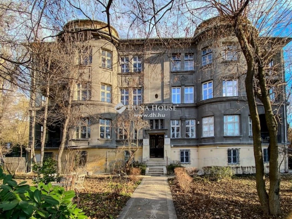 For sale store, Budapest II. kerület, Pasarét, Kelemen László utca