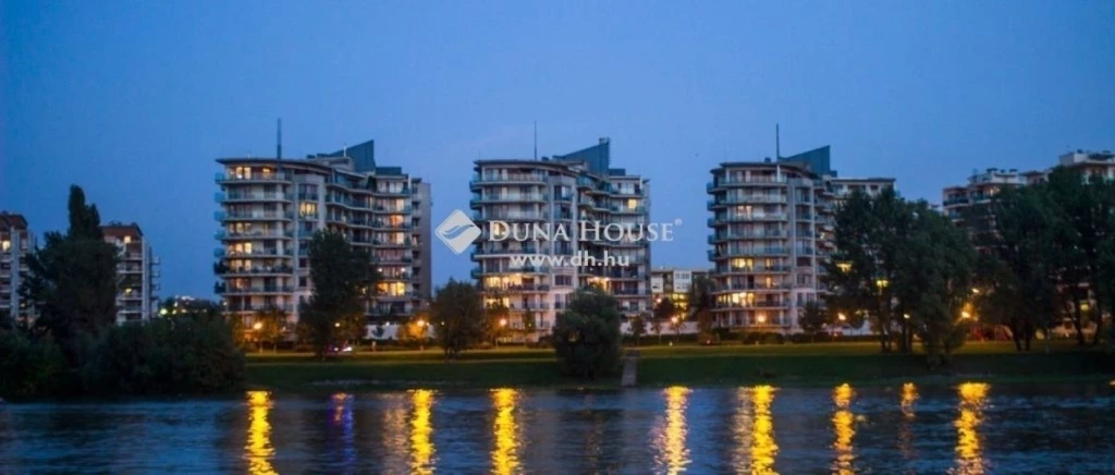 For sale brick flat, Budapest XIII. kerület, Danubius utca