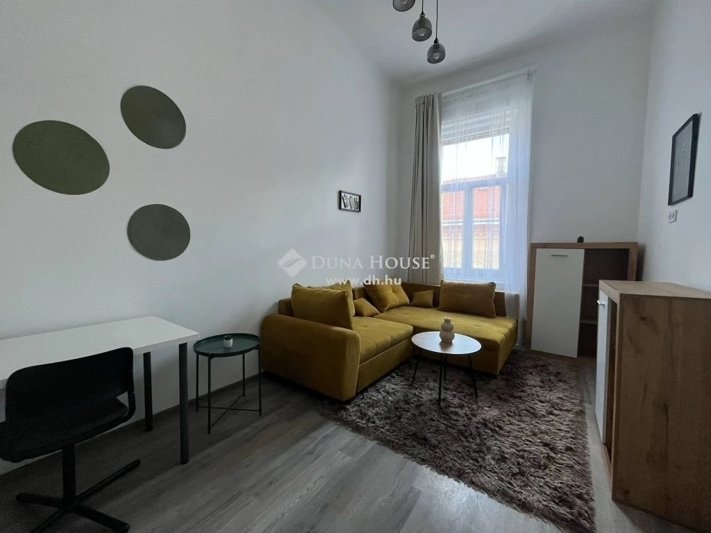 Eladó lakás, Budapest 6. ker.