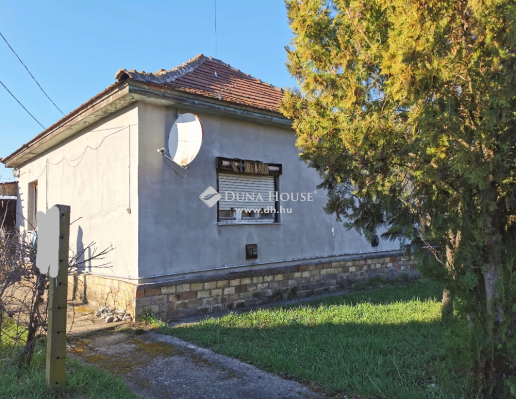 For sale house, Bőcs