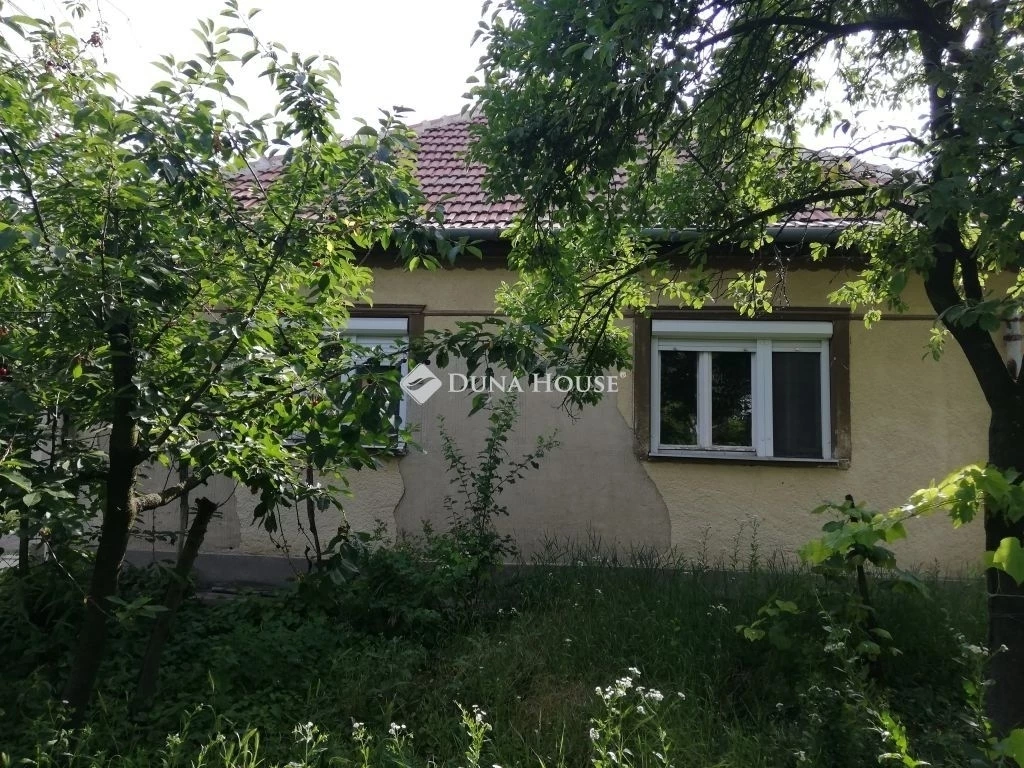 Eladó ház, Mezőcsát