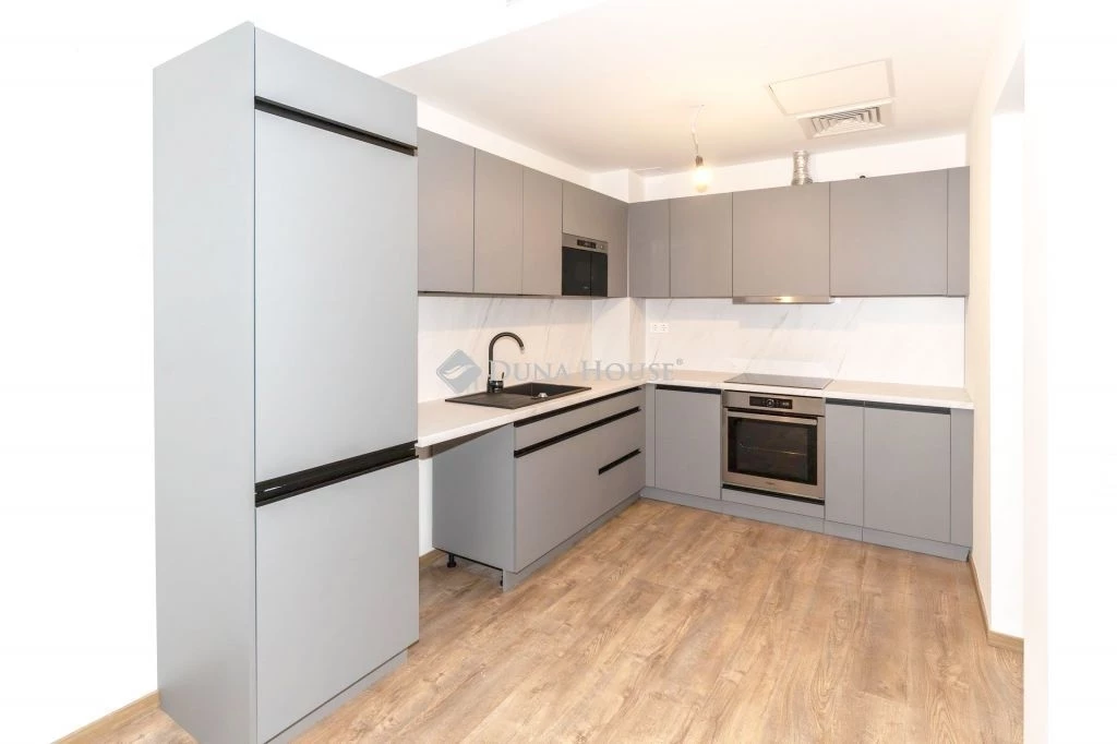 c3-1-name c2-23-name, Miskolc