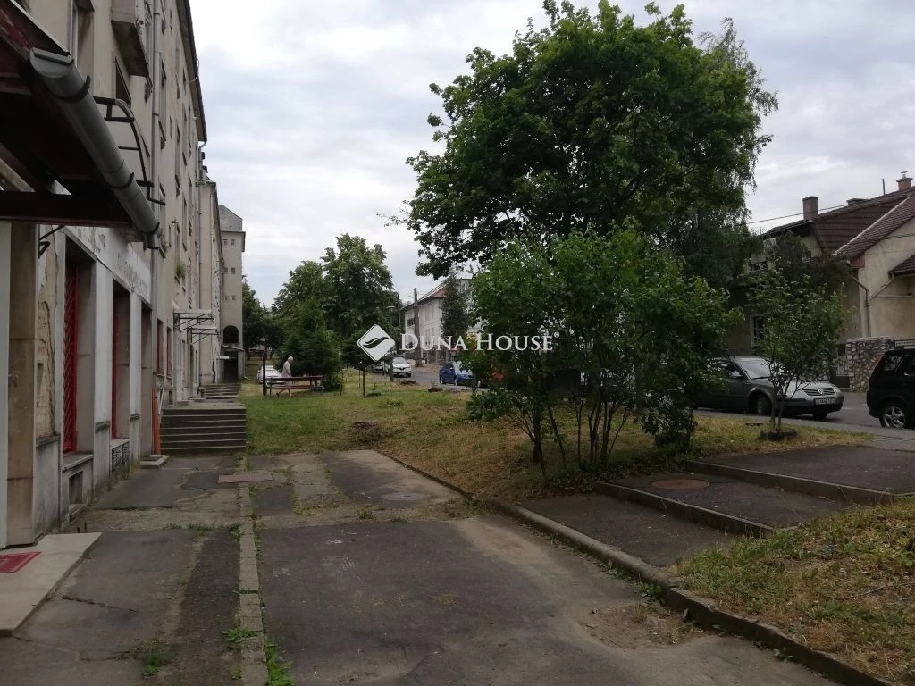 Eladó lakás, Miskolc