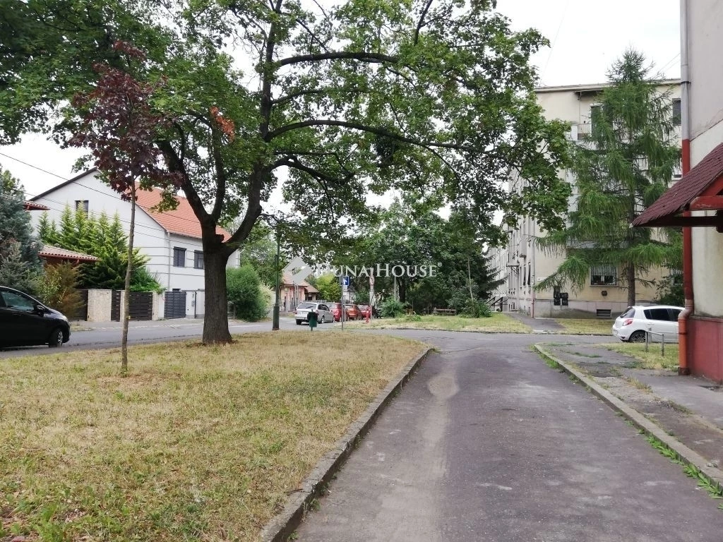 Eladó lakás, Miskolc