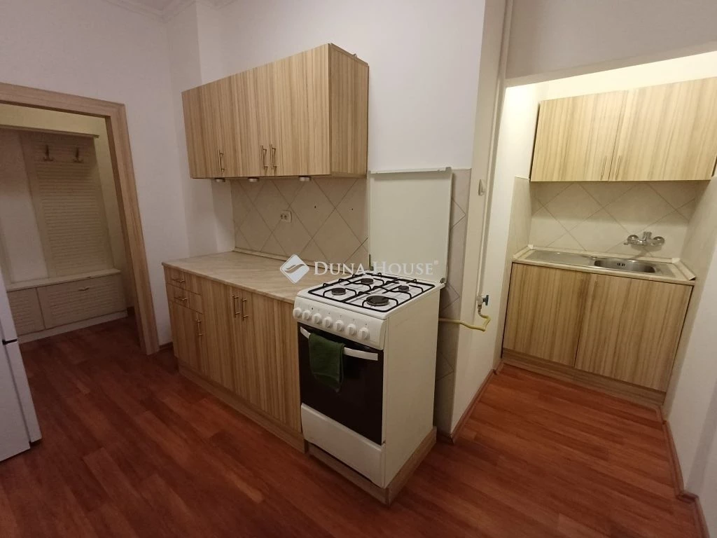 Eladó lakás, Miskolc