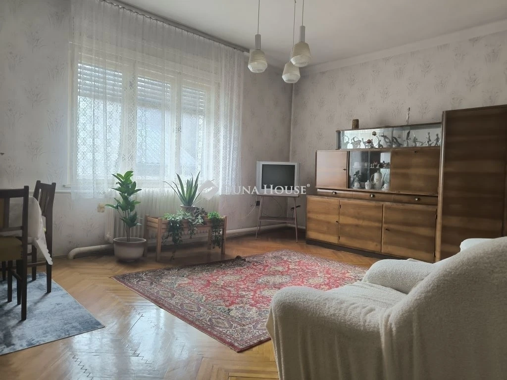 c3-1-name c2-1-name, Miskolc, Bruckner Győző utca