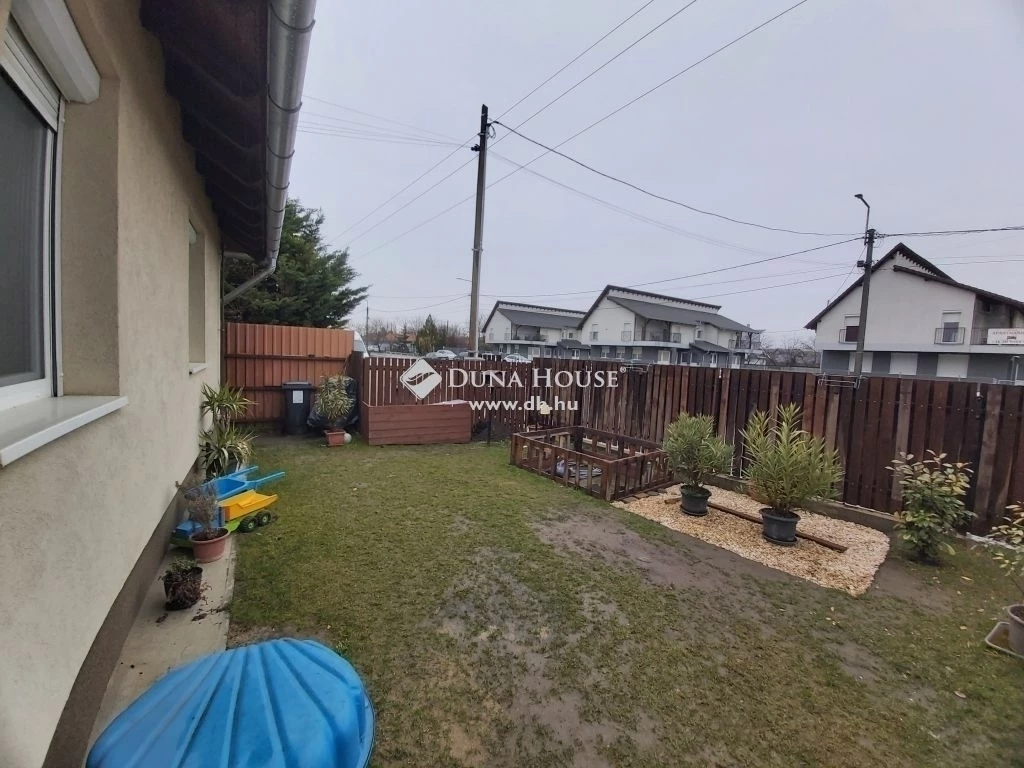 Eladó ház, Szigethalom