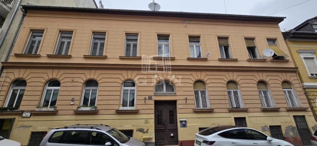 Eladó téglalakás, Budapest XII. kerület, Krisztinaváros XII. ker., Táltos utca