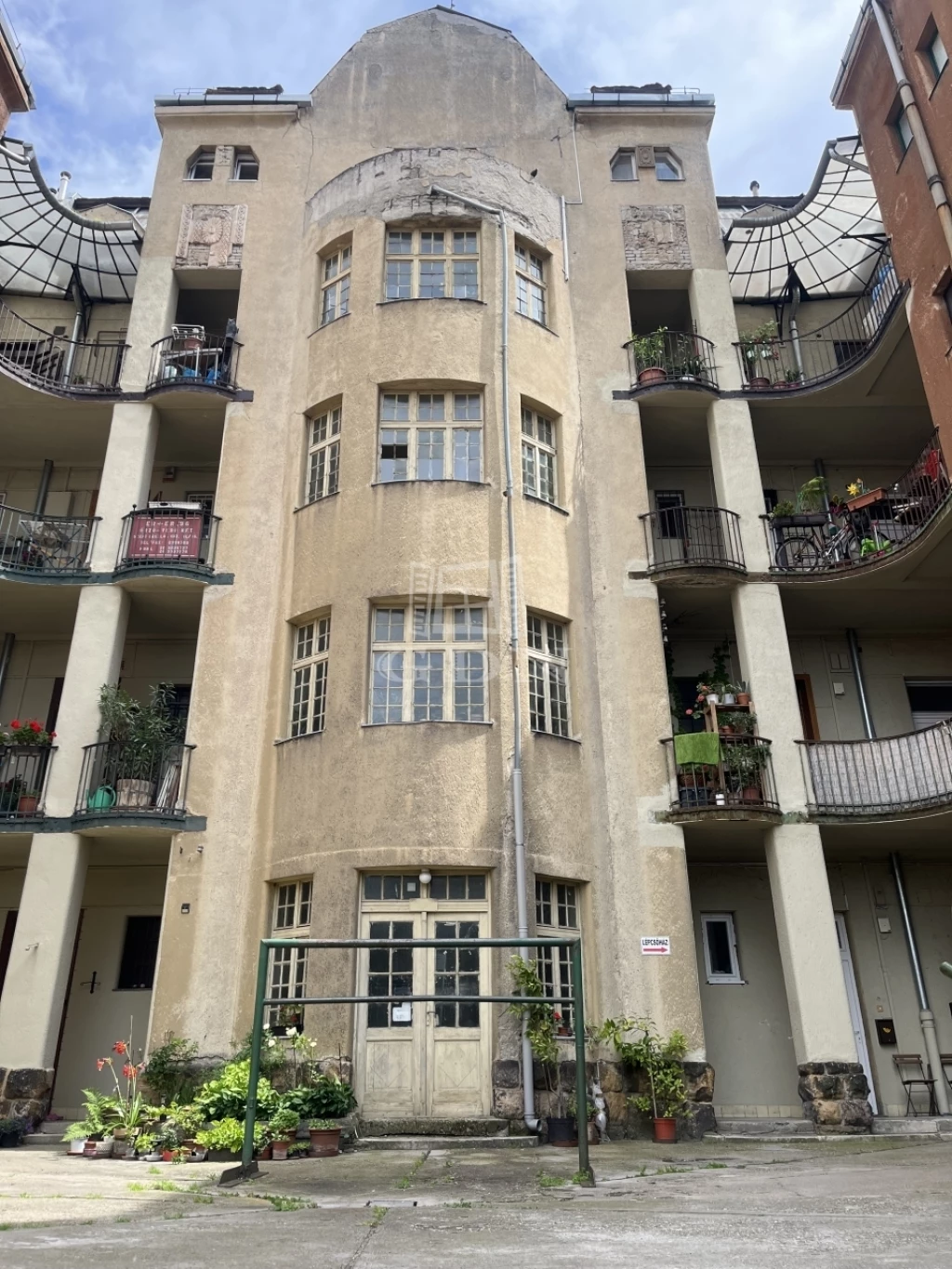 Eladó téglalakás, Budapest XIII. kerület, Angyalföld, Szent László út