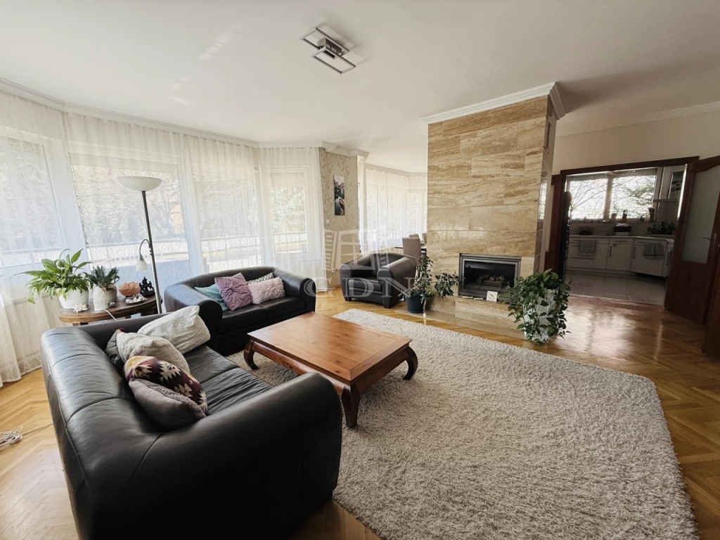 Eladó családi ház, Budapest XI. kerület, Sasad-Sashegy XI. ker., Rákó utca