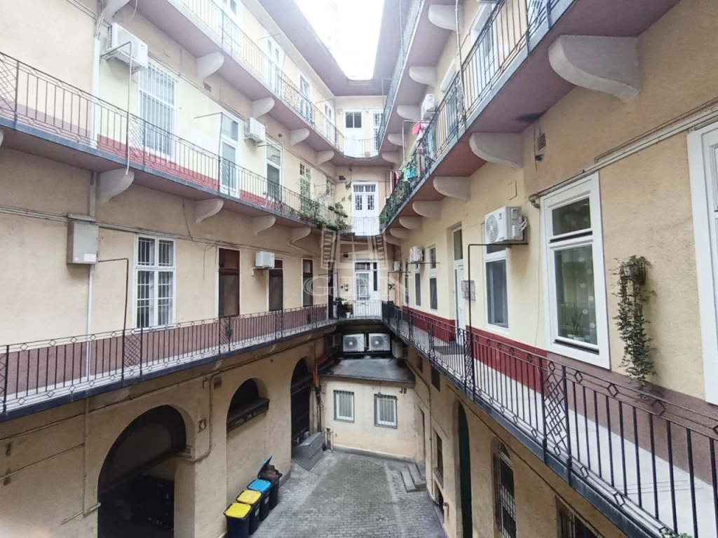 Kiadó iroda, irodaház, Budapest VIII. kerület, Józsefváros, József körút
