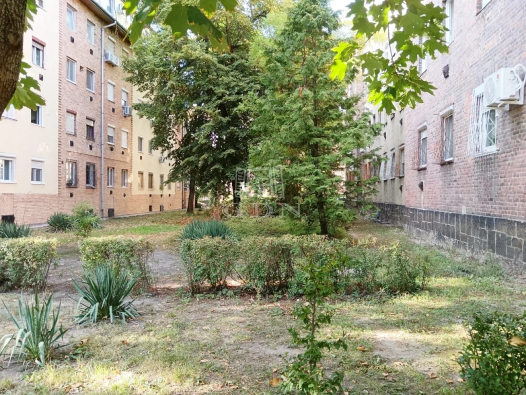 Eladó téglalakás, Budapest X. kerület, Laposdűlő, Csilla utca