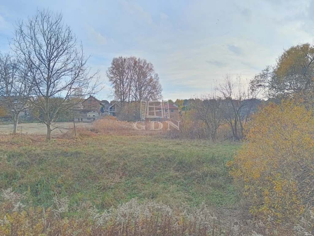 Eladó építési telek, Pécel, Városközpont, Rét utca