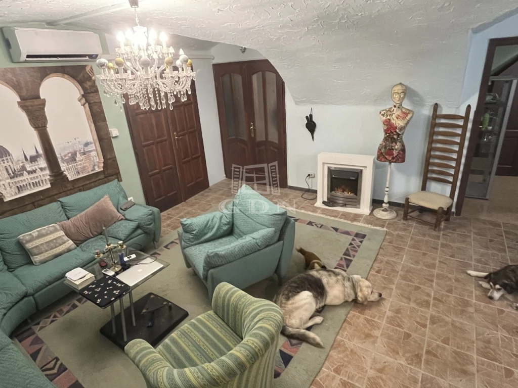 Eladó téglalakás, Budapest VII. kerület, Nagykörúton kívüli terület, Jósika utca