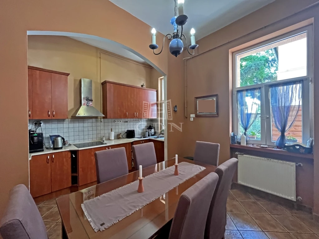 Eladó téglalakás, Budapest IV. kerület, Újpest, Deák Ferenc utca