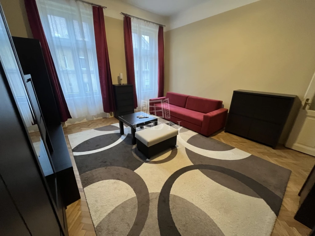 Kiadó téglalakás, Budapest VIII. kerület, Orczy negyed, Rozgonyi utca