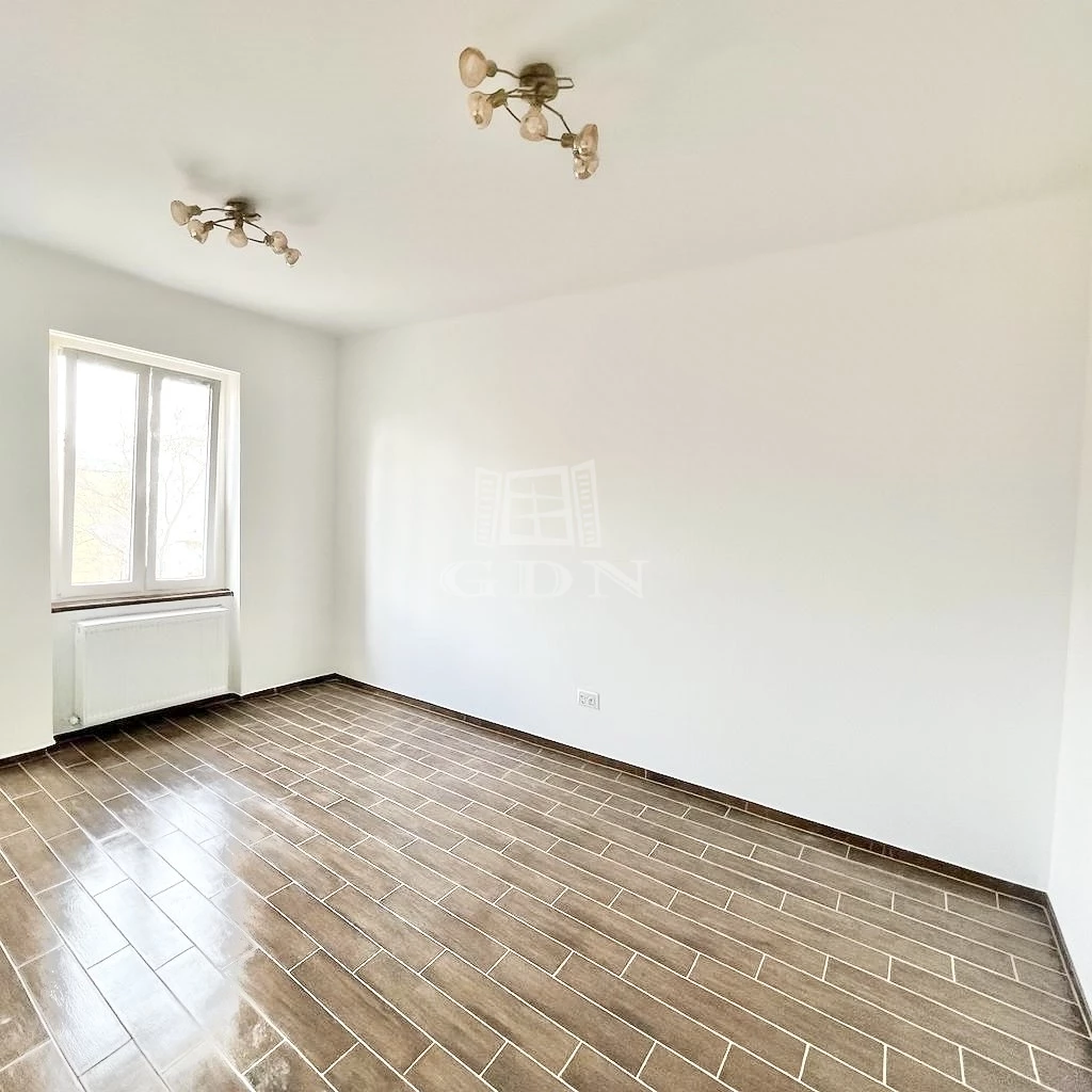 For sale brick flat, Budapest XX. kerület, Téglagyártó út