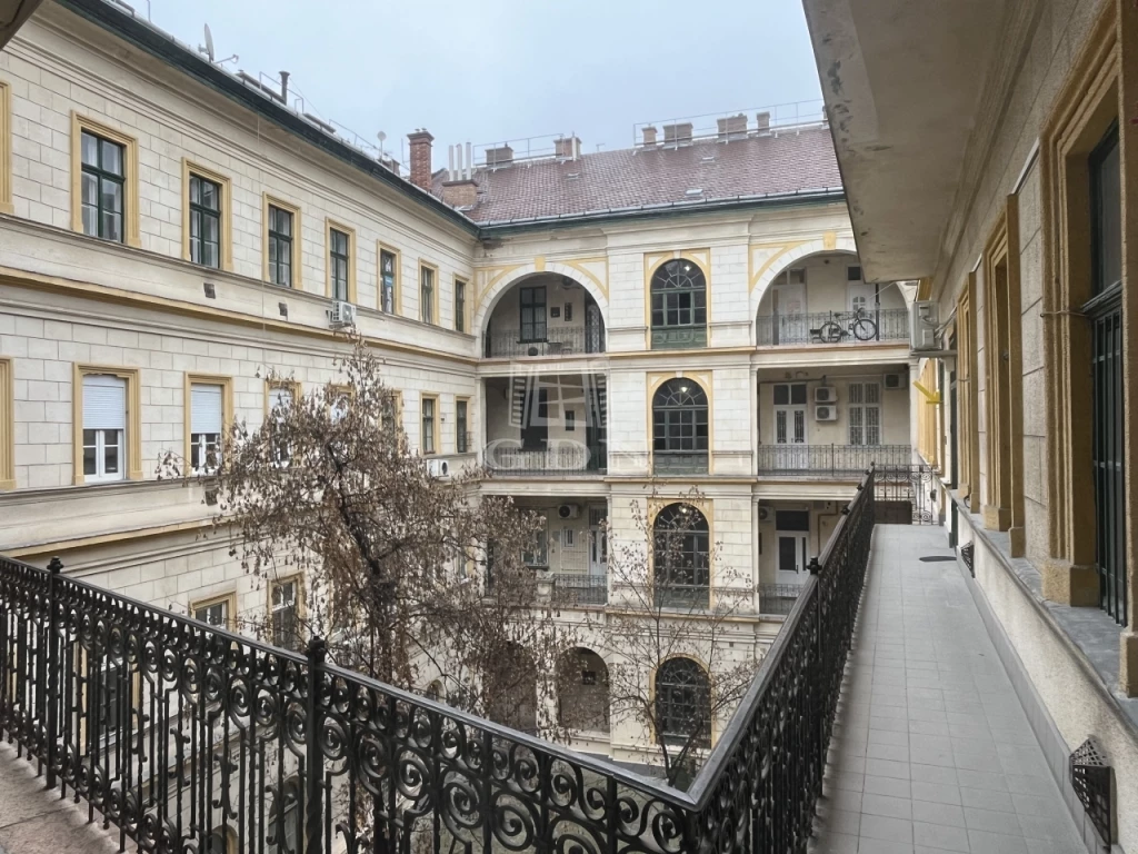 Eladó téglalakás, Budapest VII. kerület, Nagykörúton belüli terület, Dohány utca