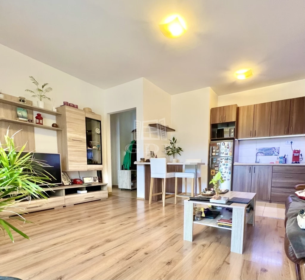 Eladó téglalakás, Budapest XIII. kerület, Szent László út