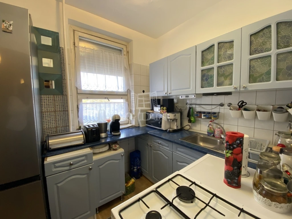 c3-1-name c2-20-name, Budapest XVII. kerület, Rákoskeresztúr, Ferihegyi út