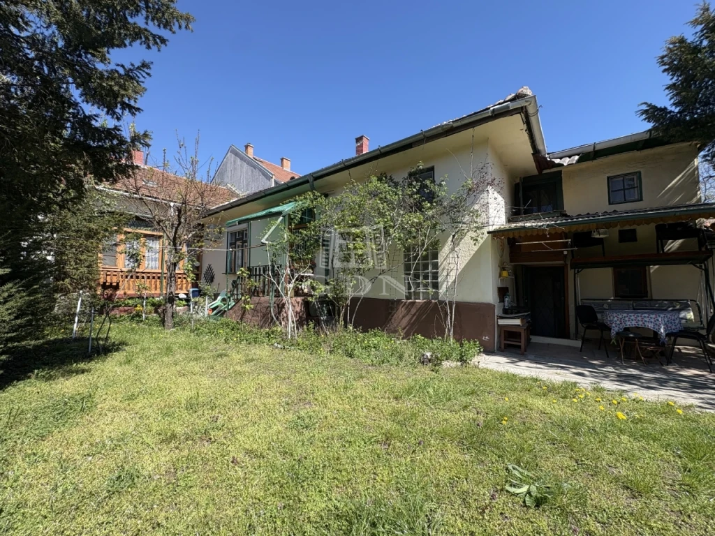 c3-1-name c2-5-name, Budapest IV. kerület, Újpest, Dessewffy utca