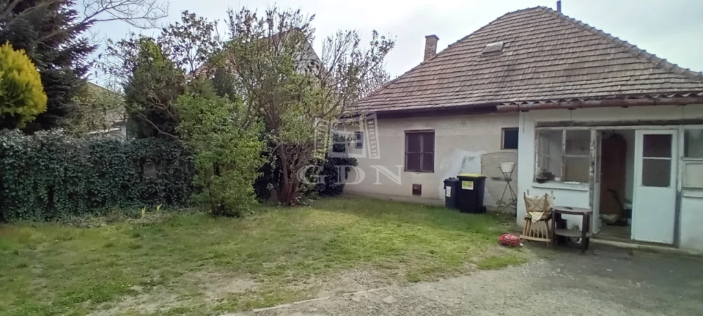 Eladó családi ház, Gödöllő, Belváros, Belváros