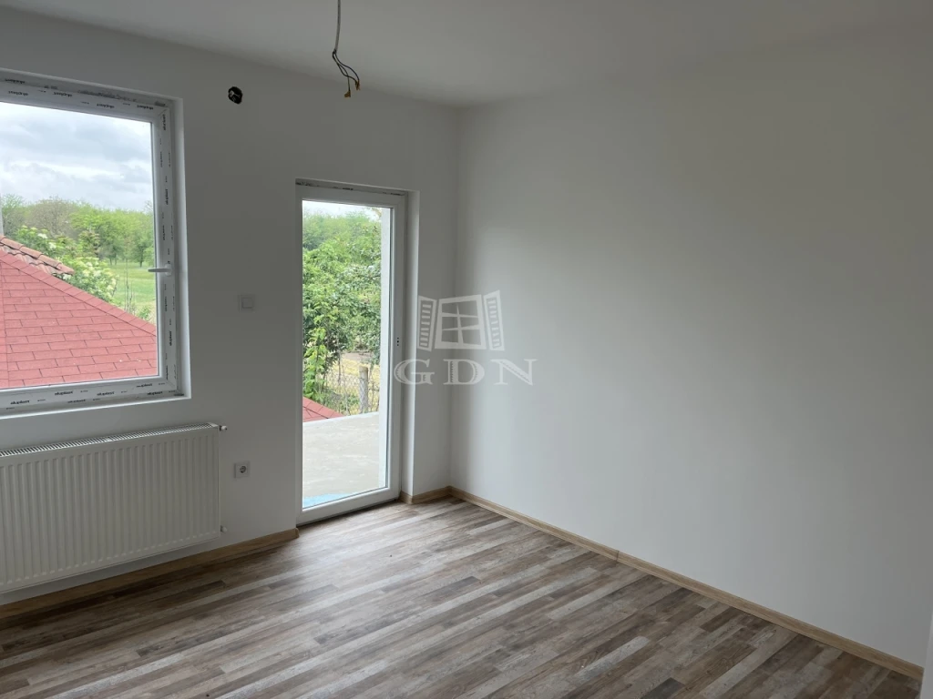 Eladó ikerház, Hernád, Váradi út