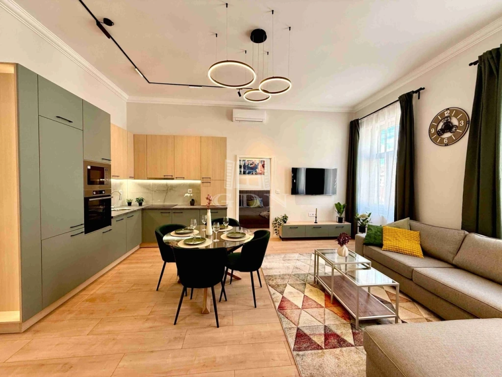 Eladó téglalakás, Budapest IX. kerület, Belső - Ferencváros, Lónyay utca