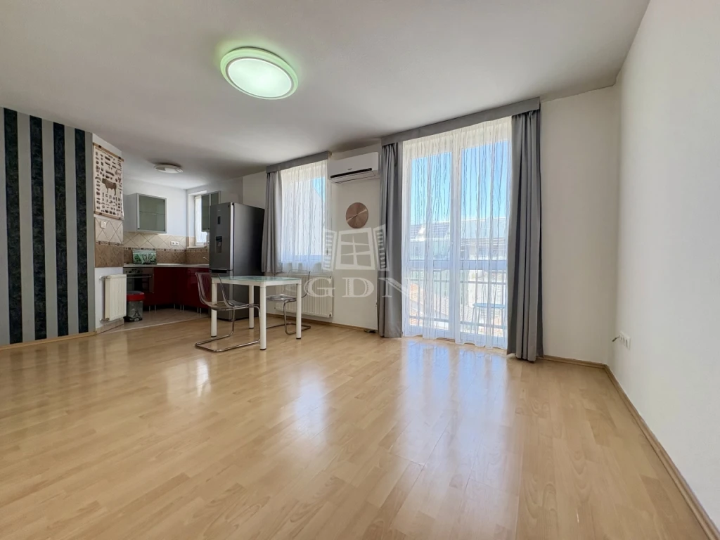 Eladó téglalakás, Budapest IX. kerület, Rehabilitációs terület IX. ker., Lenhossék utca