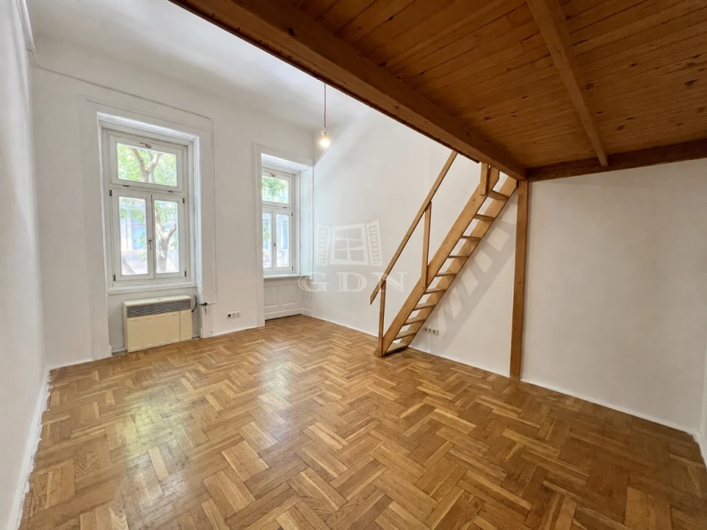 Eladó téglalakás, Budapest VII. kerület, Nagykörúton kívüli terület, Nefelejcs utca