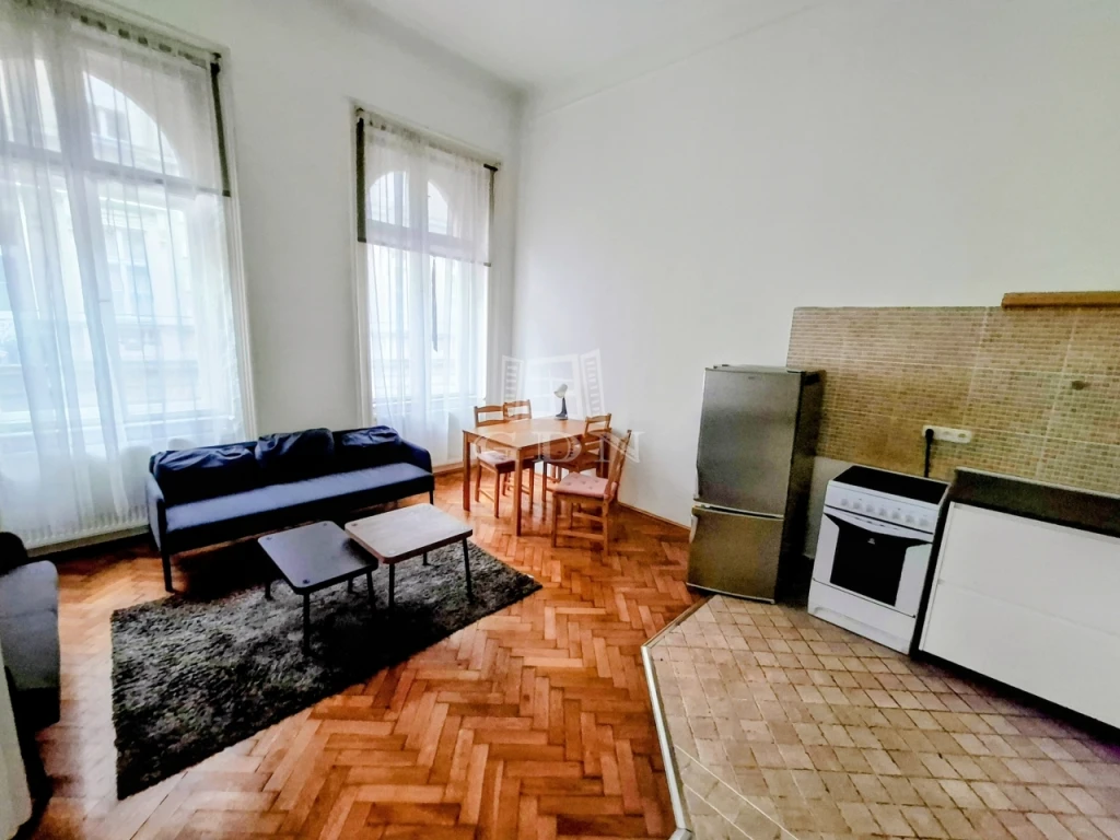Eladó téglalakás, Budapest VI. kerület, Nagykörúton kívüli terület, Szív utca