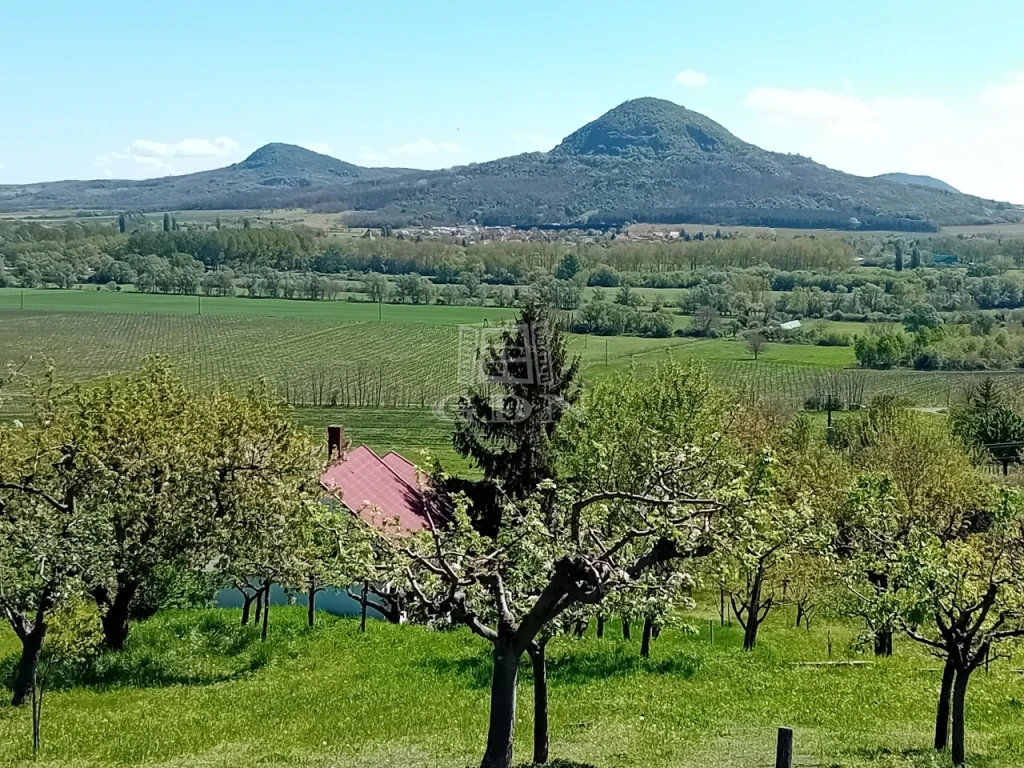 Eladó külterületi telek, Kisapáti, Szent György-hegy