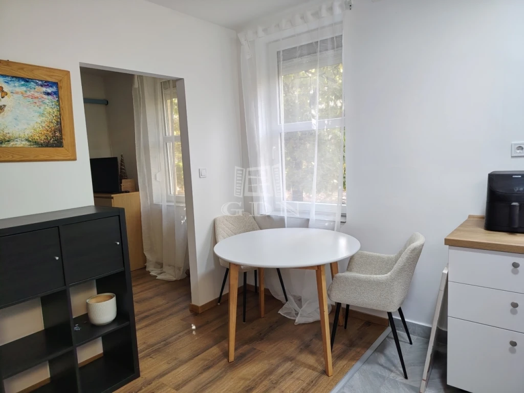 Eladó téglalakás, Budapest XIX. kerület, Kertváros, Áchim András utca