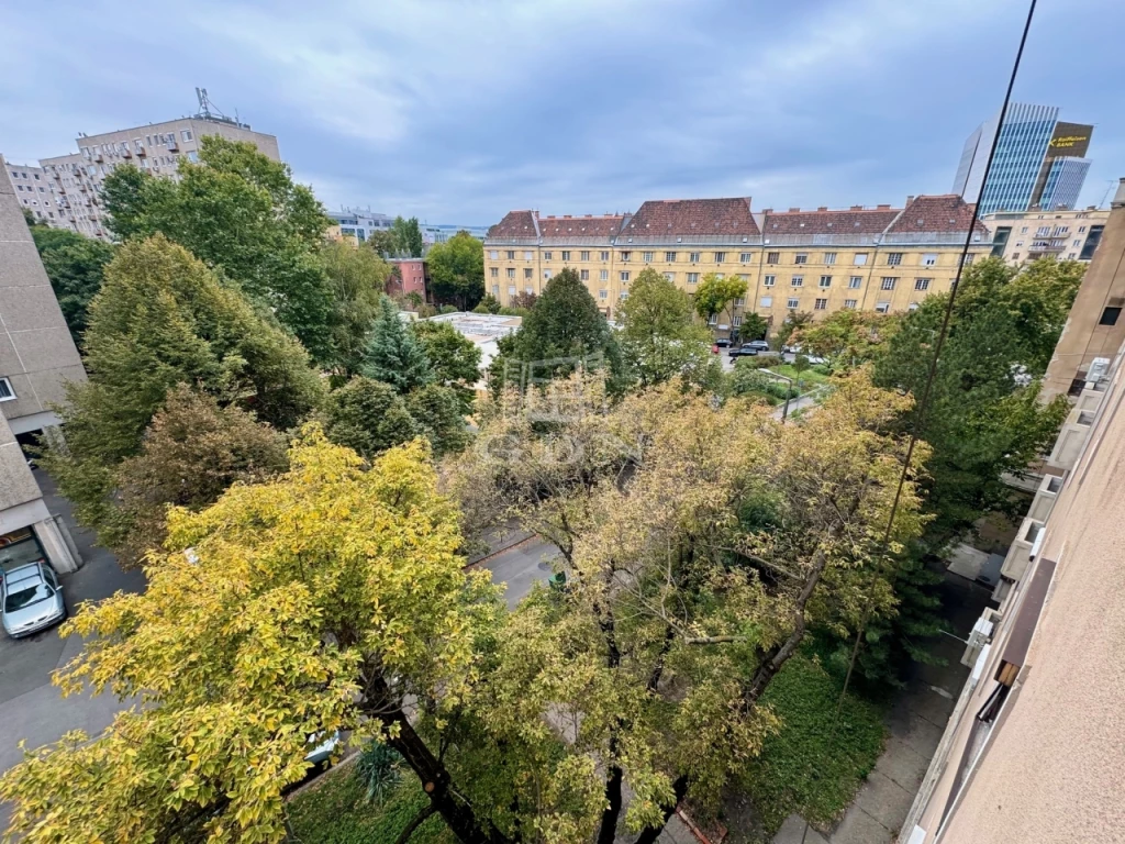 Eladó téglalakás, Budapest XIII. kerület, Angyalföld, Déryné köz