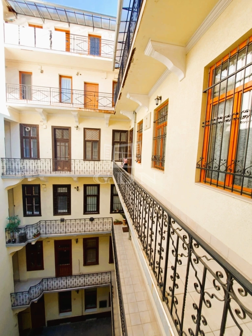Eladó téglalakás, Budapest VI. kerület, Nagykörúton kívüli terület, Bajnok utca