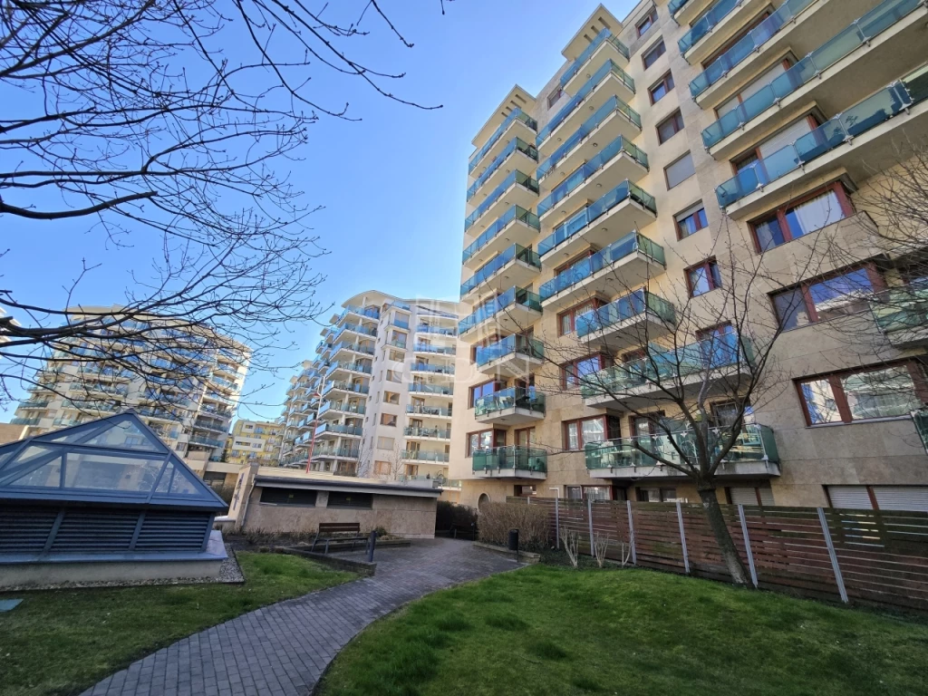 Eladó téglalakás, Budapest XIII. kerület, Vizafogó, Marina lakóparkban két szobás lakás