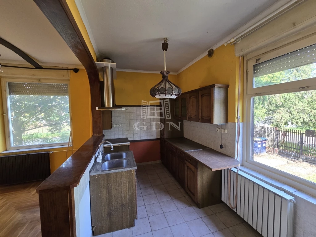 Eladó iroda, irodaház, Budapest XVII. kerület, Rákosliget, Rákosligeten eladó ikerház