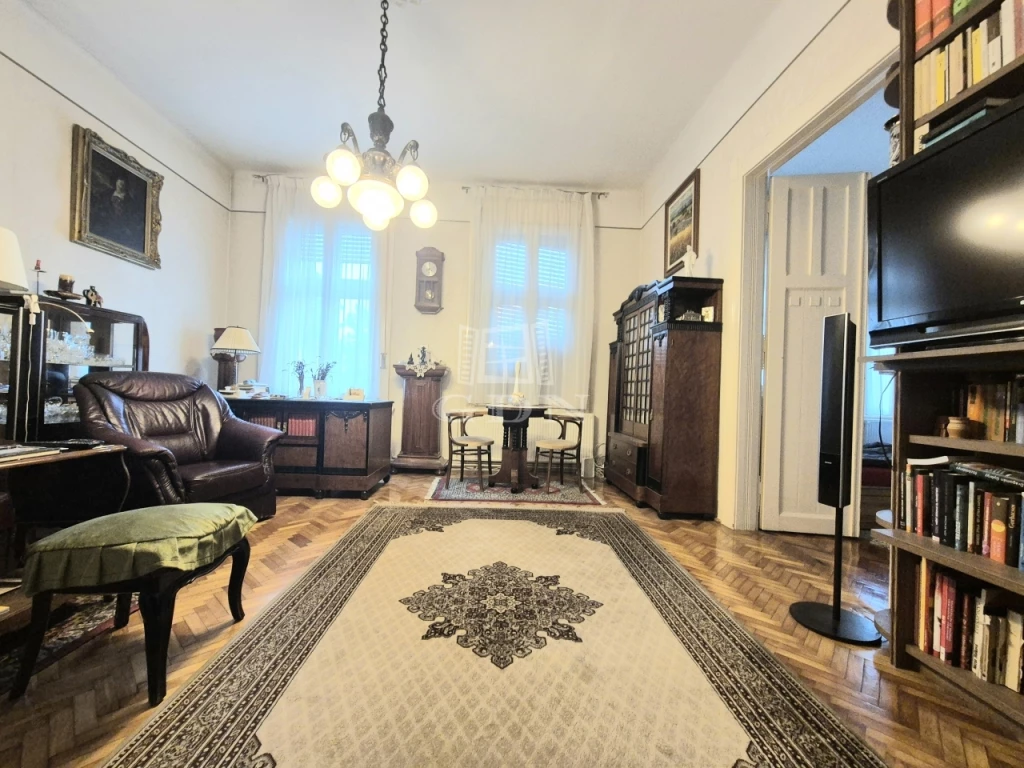 Eladó családi ház, Budapest X. kerület, Óhegy park közelében
