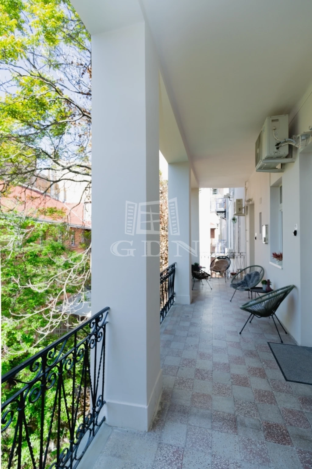 For sale brick flat, Budapest VI. kerület, Nagykörúton belüli terület, Nagymező utca