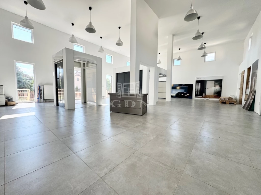 Eladó családi ház, Budapest XVI. kerület, Rákosszentmihály, Rákosszentmihály frekventált részén