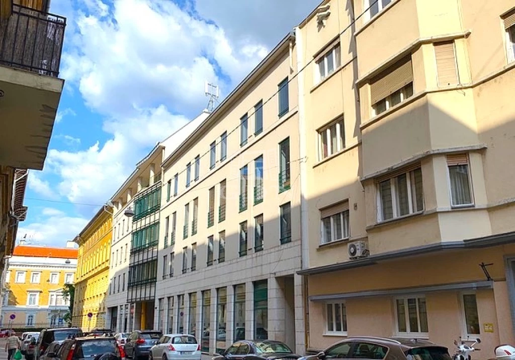 c3-1-name c2-19-name, Budapest VI. kerület, Nagykörúton kívüli terület, Kodály körönd közelében