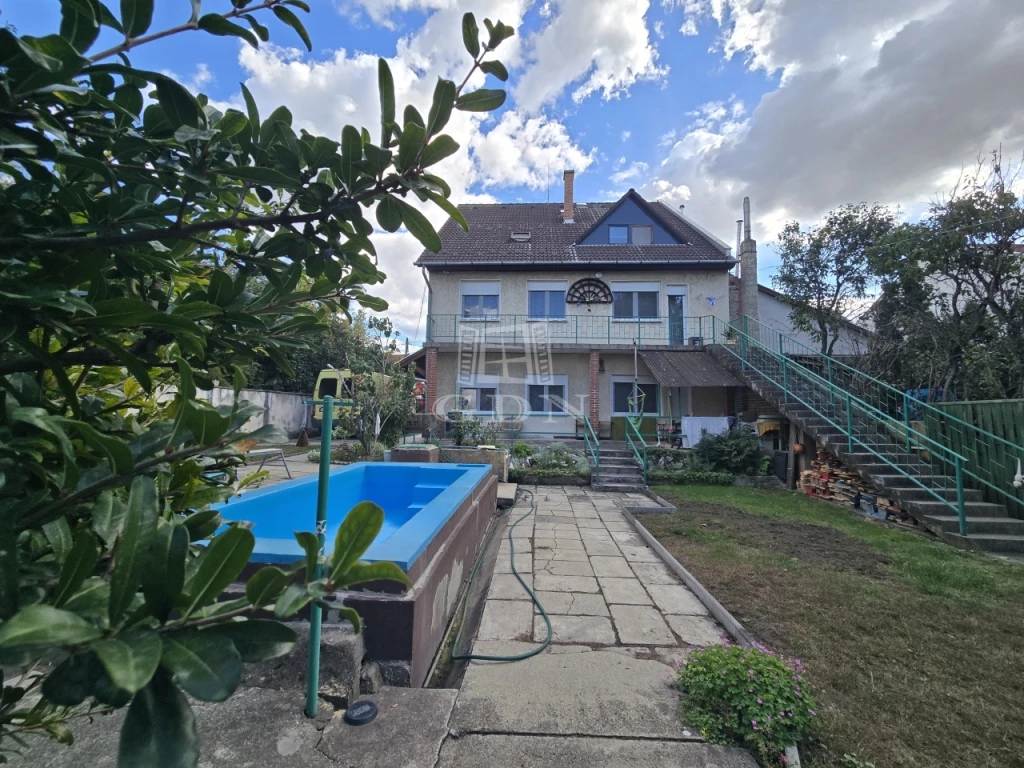 Eladó családi ház, Budapest XV. kerület, Rákospalota, 15. kerületben családi ház eladó
