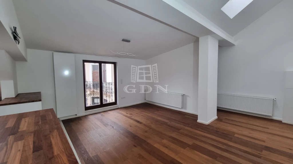 For sale brick flat, Budapest I. kerület, Várnegyed, Tárnok utca