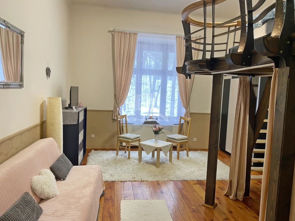 For sale brick flat, Budapest I. kerület, Váralja, Attila út