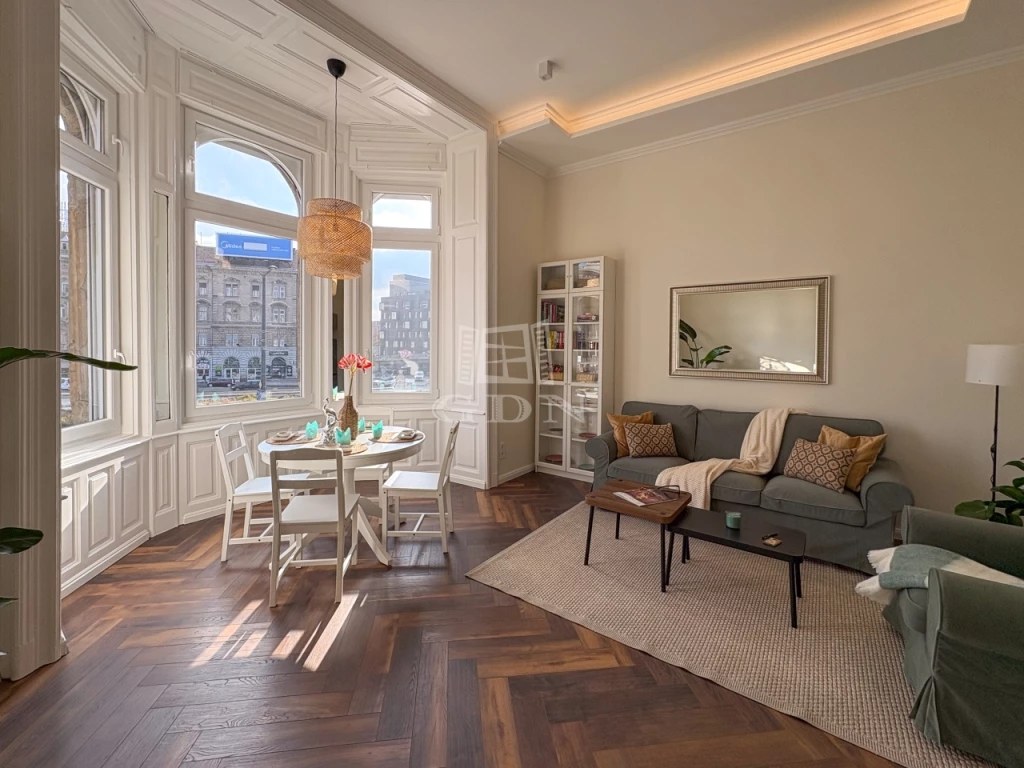 For sale brick flat, Budapest VII. kerület, Nagykörúton kívüli terület, Baross tér