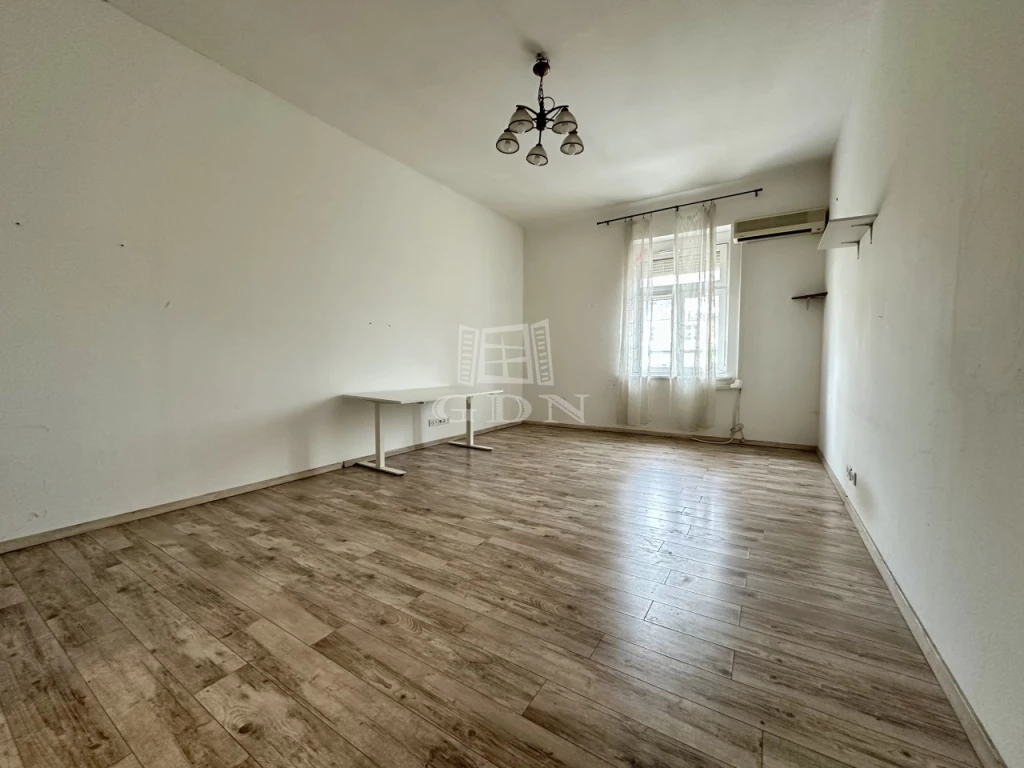 Eladó téglalakás, Budapest IX. kerület, Ferencváros, Gyáli út