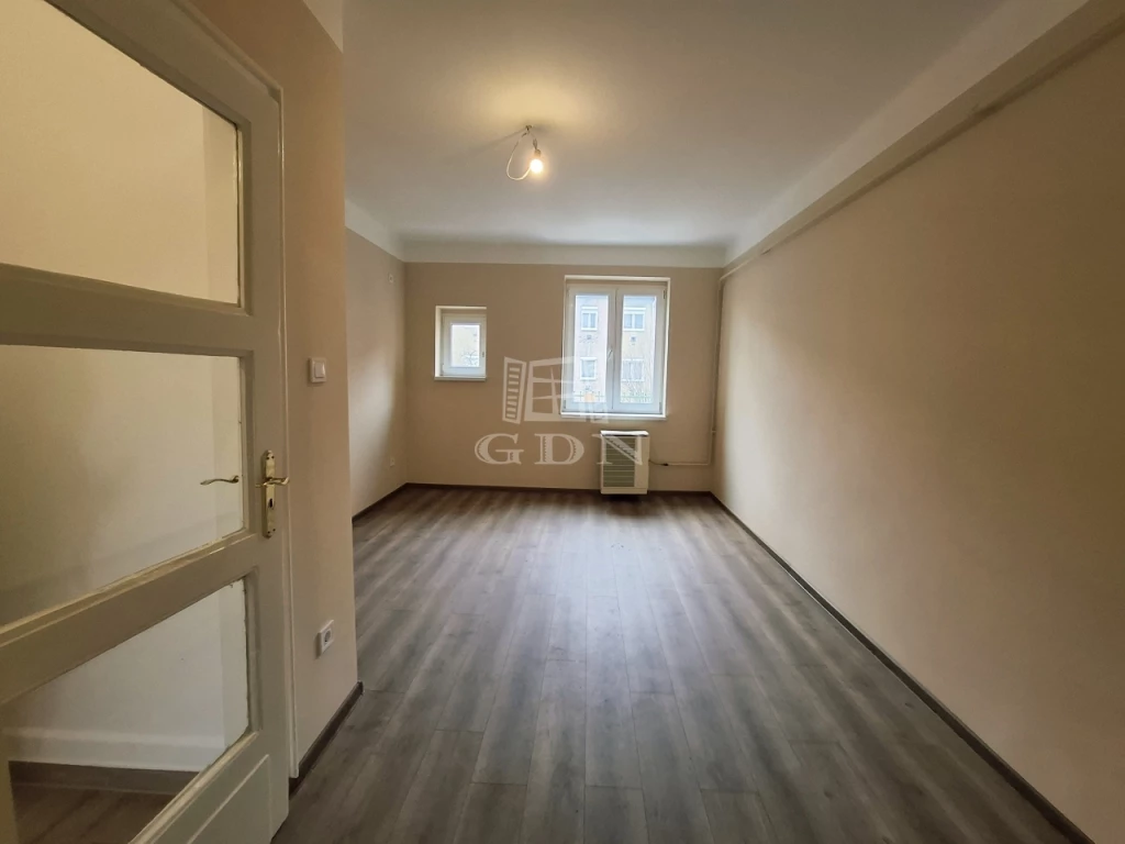 For sale brick flat, Budapest X. kerület, Pongrácz úti ltp., Salgótarjáni utca